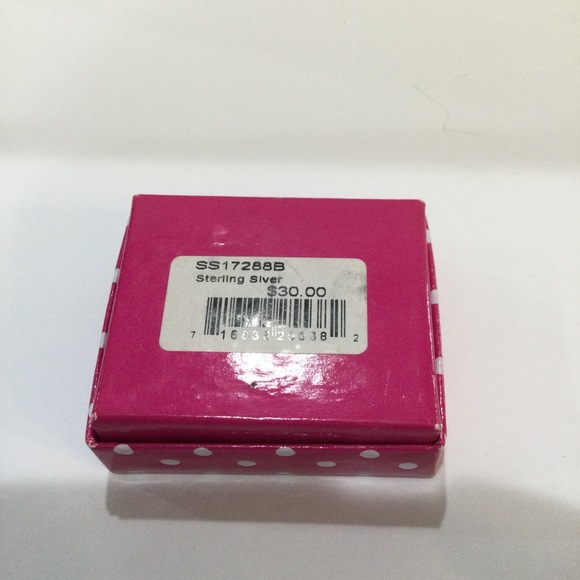 NWT Sterling Silver & Crystal Heart Hoop earrings - Picture 5 of 5